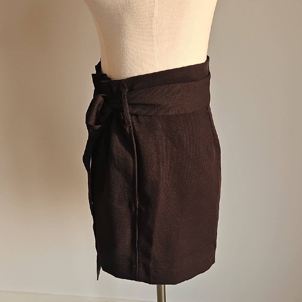 Wilfred High Waist Black Shorts - Picture 2 of 6